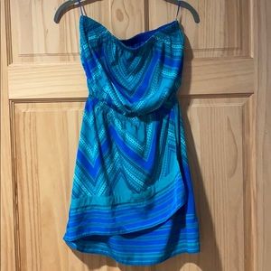 Strapless asymmetric summer dress